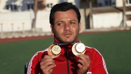 Burdurlu bedensel ve görme engelli sporcunun hayalleri köyüne sığmıyor