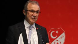 MHK Başkanı Ahmet İbanoğlu: Bazı hakemler ilk yarı sonuna kadar dinlendirilecek